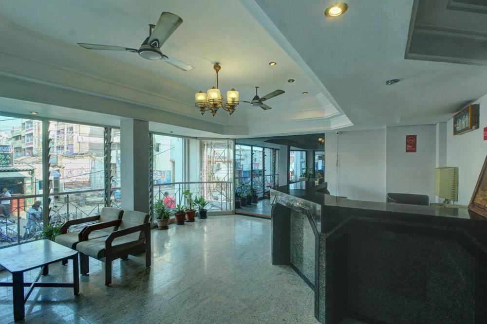 Hotel Padmam Мадурай Экстерьер фото