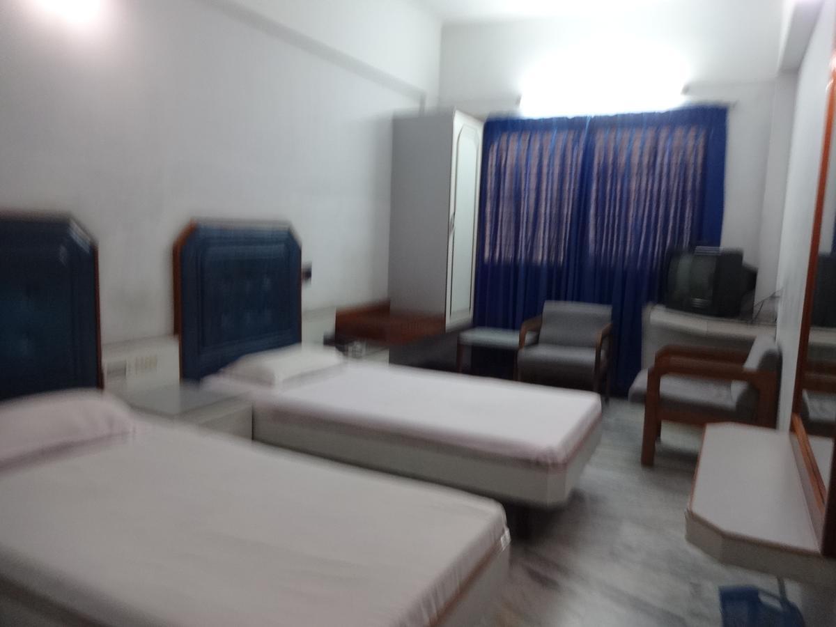 Hotel Padmam Мадурай Экстерьер фото