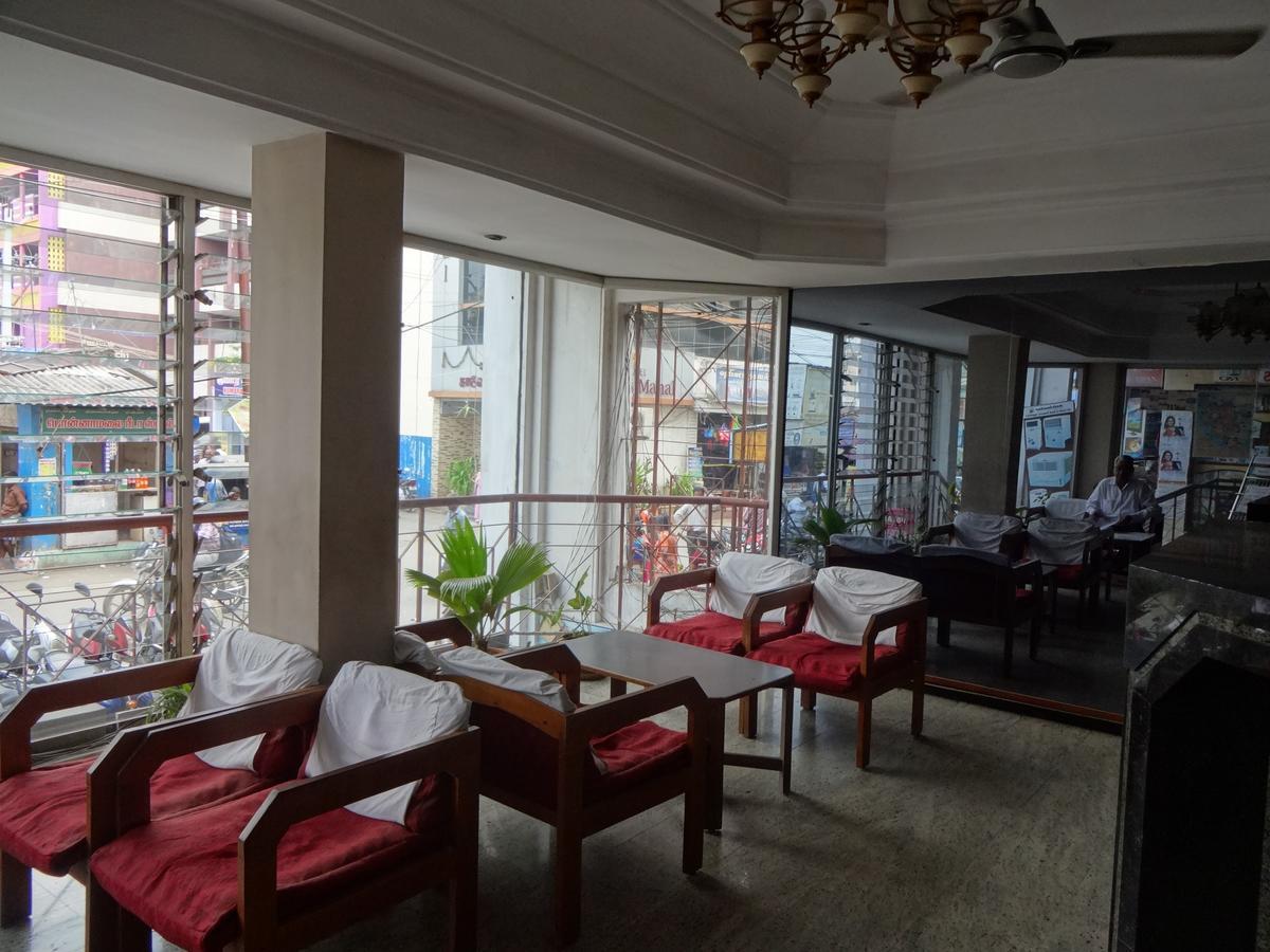 Hotel Padmam Мадурай Экстерьер фото